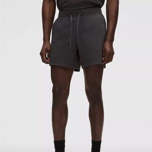 Lululemon Zeroed In Linerless Shorts Men’s Size XXL Green 5”